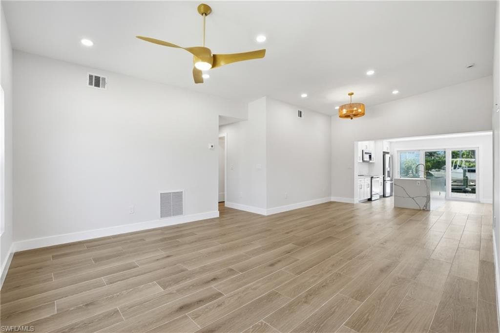 8336 Lagoon Rd, Fort Myers Beach
