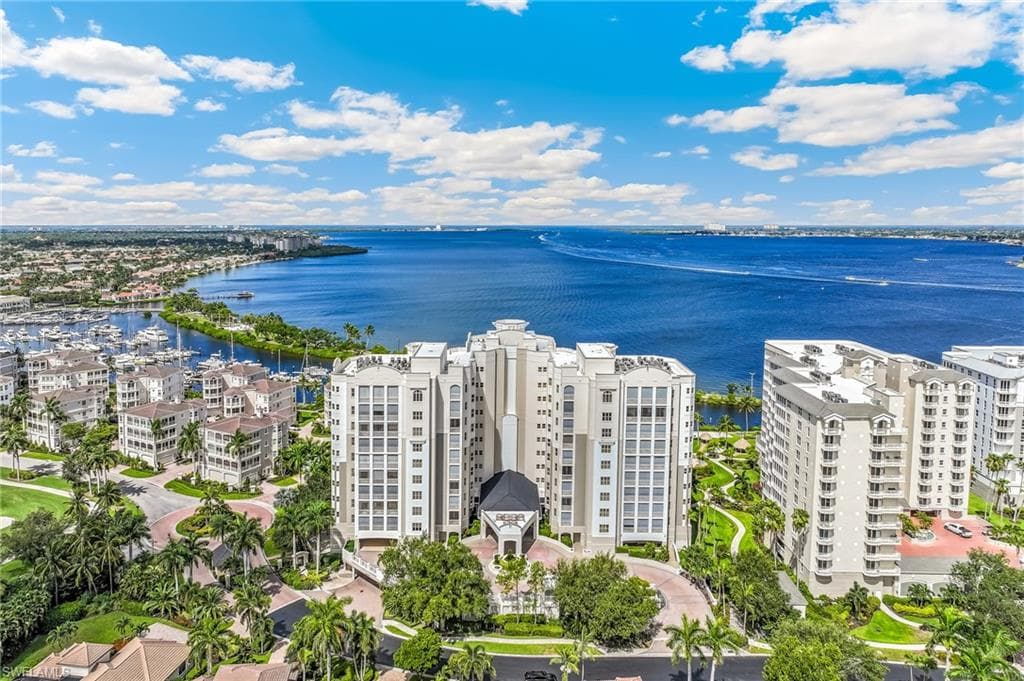 14270 Royal Harbour Ct #1019, Fort Myers, photo 2