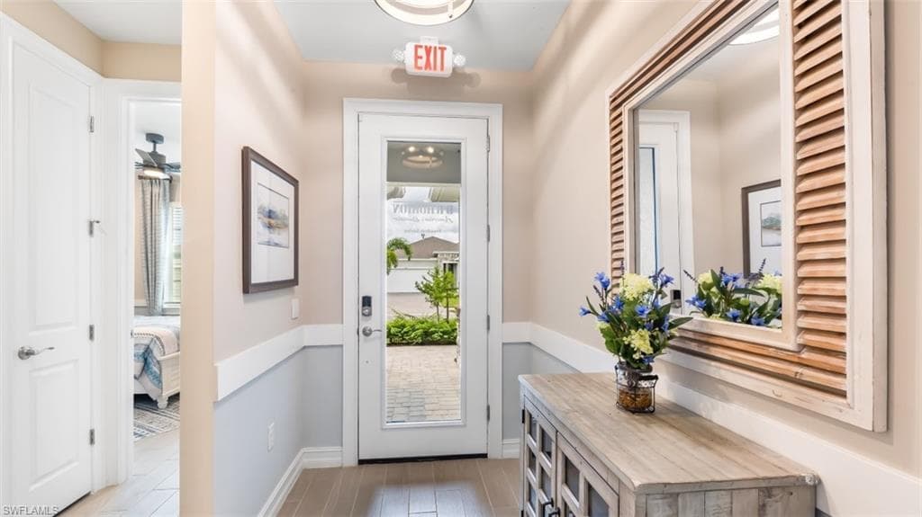 18212 Water Crossing Dr, North Fort Myers, photo 2