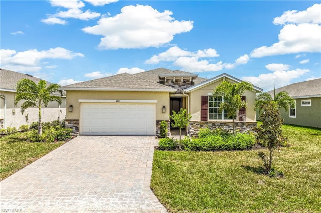 18166 Lagoon Reach Ln, North Fort Myers
