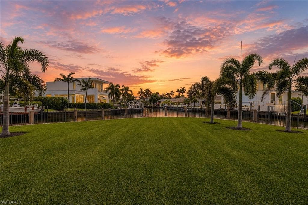 2185 Trout Ct, Naples, photo 3