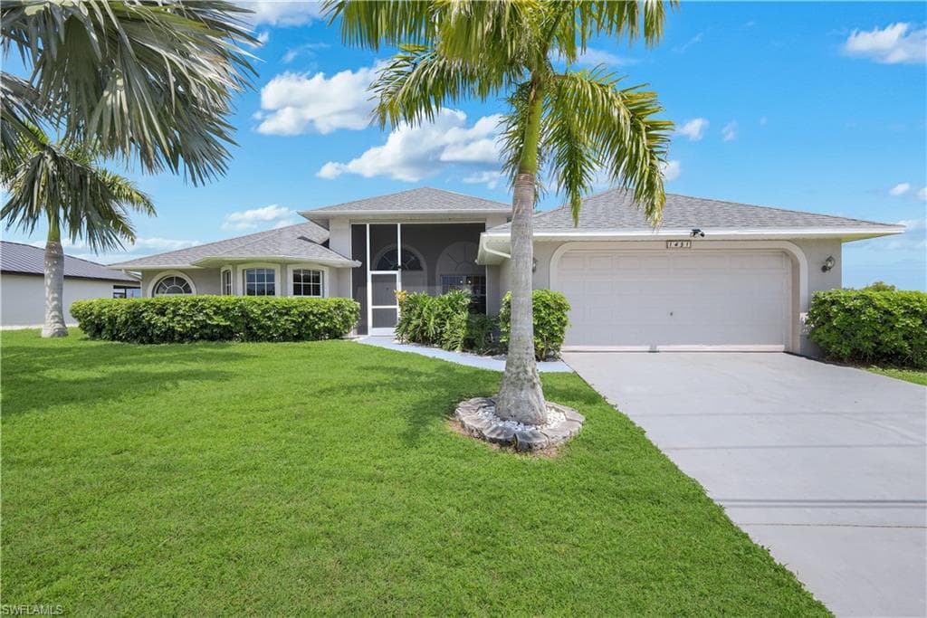 1431 3rd Pl, Cape Coral