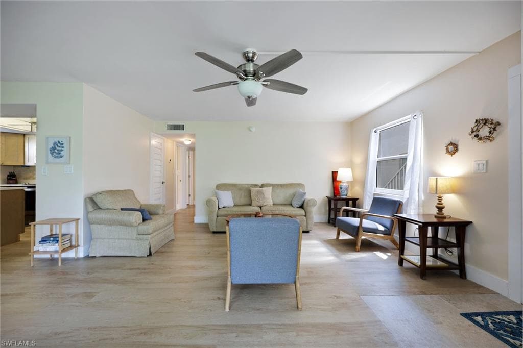 1549 Sandpiper St #35, Naples, photo 2