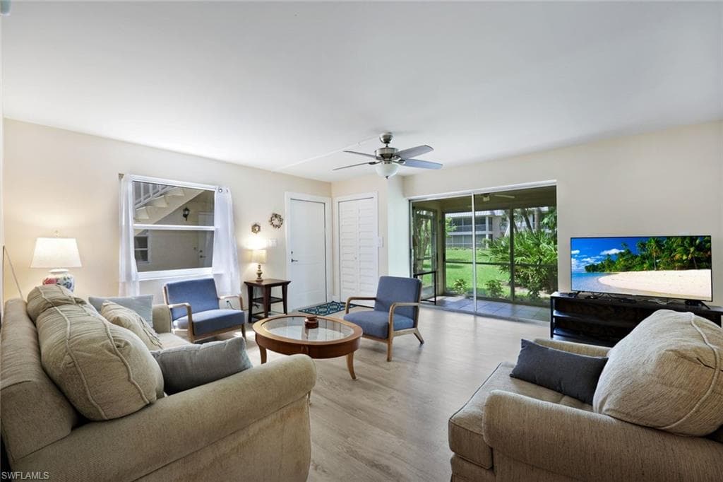 1549 Sandpiper St #35, Naples, photo 3