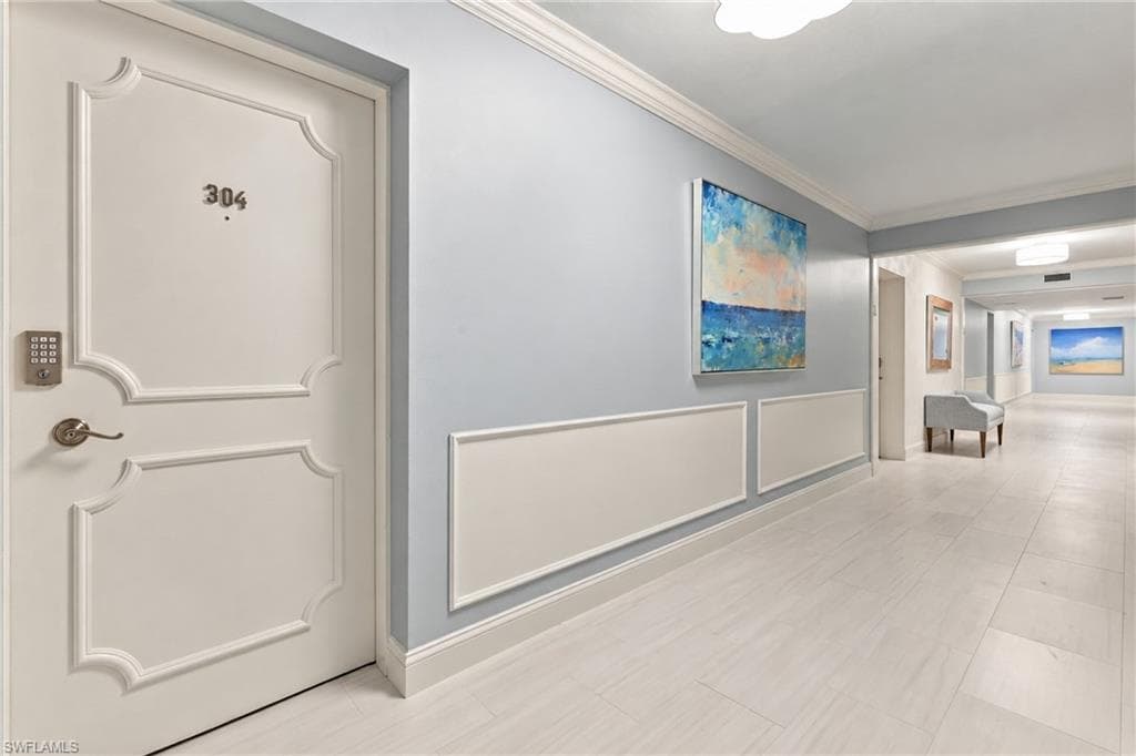 3410 Gulf Shore Blvd #304, Naples, photo 3