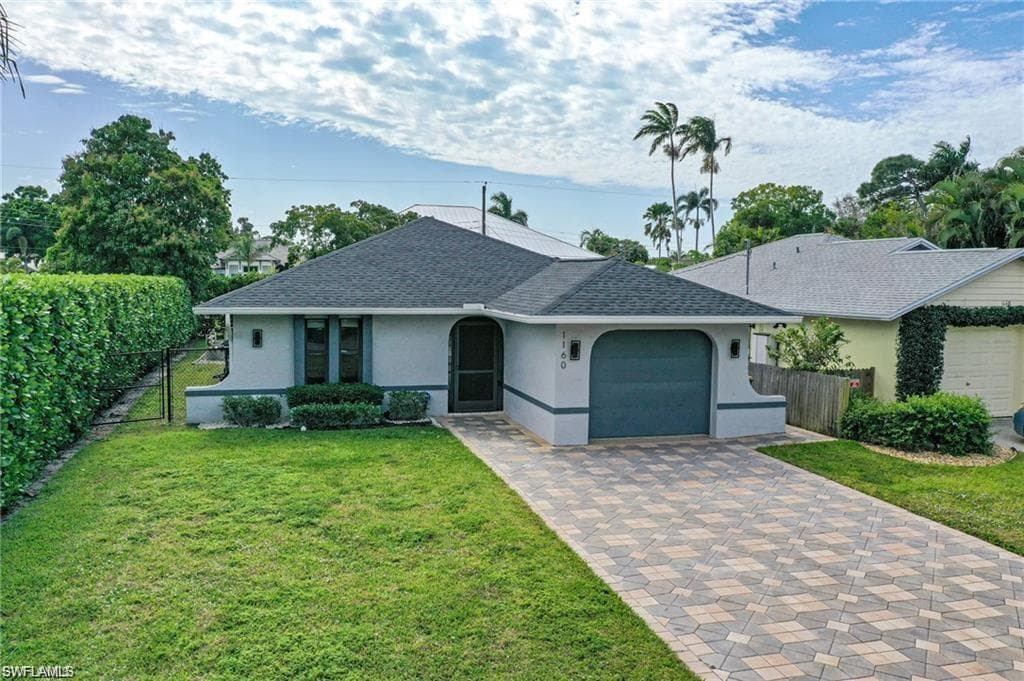 1160 Michigan Ave, Naples