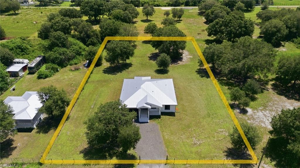 745 Estribo St, Clewiston, photo 2