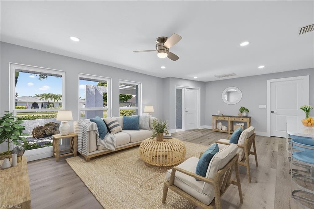 1358 Sheffield Way, Fort Myers, photo 3