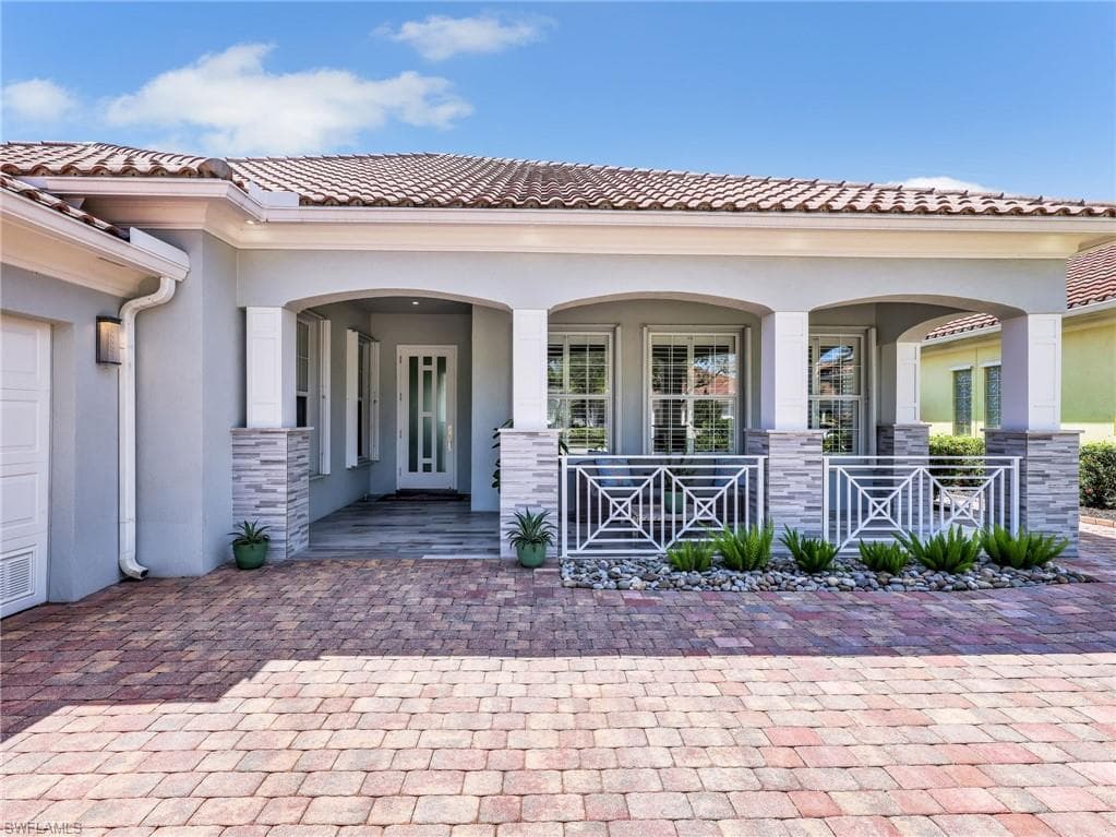 7658 Sicilia Ct, Naples, photo 3