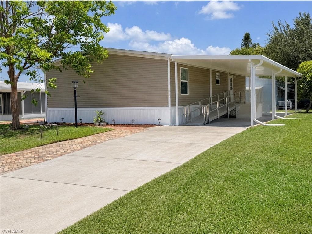 9325 Baron Rd, Bonita Springs, photo 2