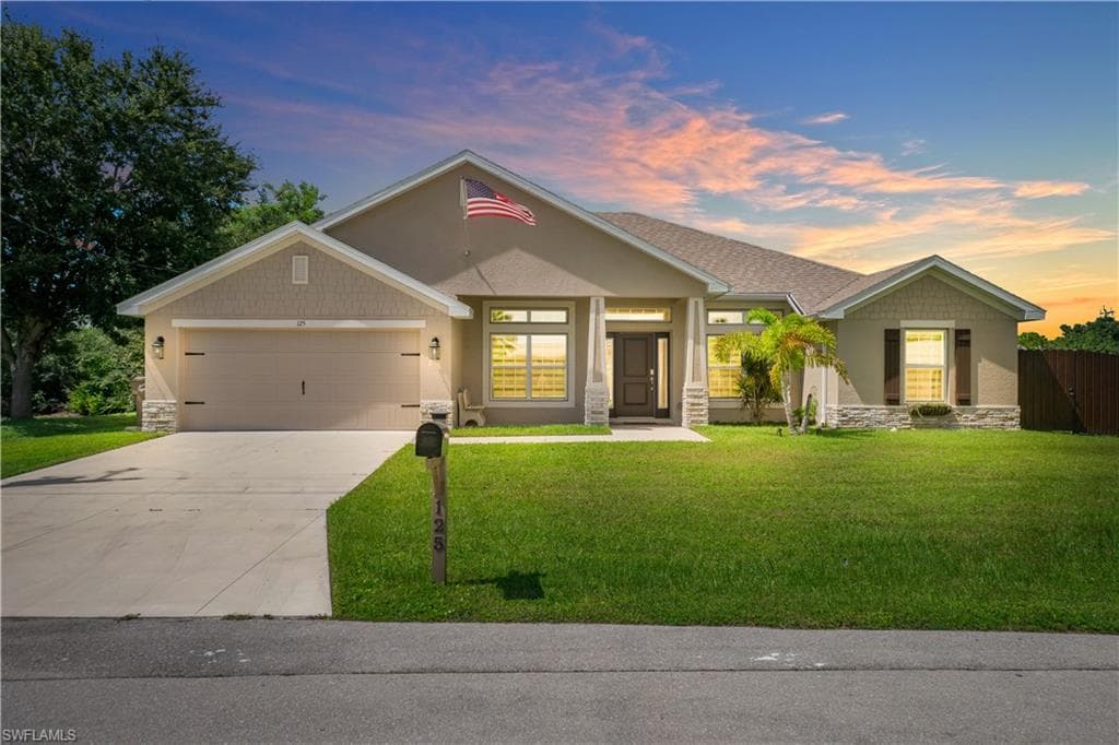125 11th Ter, Cape Coral