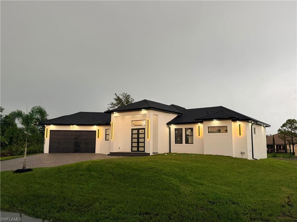 808 Maple Ave, Lehigh Acres, photo 2