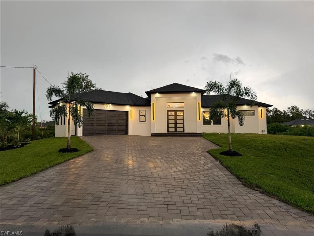 808 Maple Ave, Lehigh Acres, photo 3