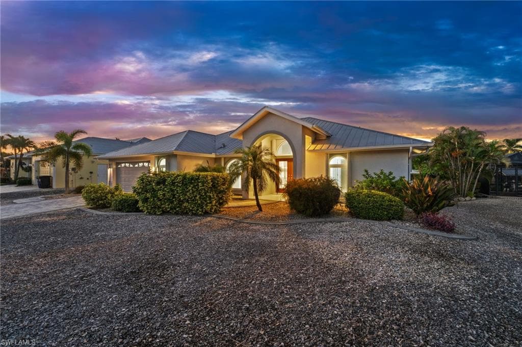 3795 Manatee Dr, St. James City
