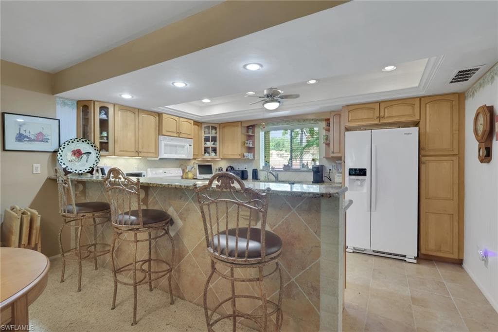 4498 Windjammer Ln #2b, Fort Myers, photo 2
