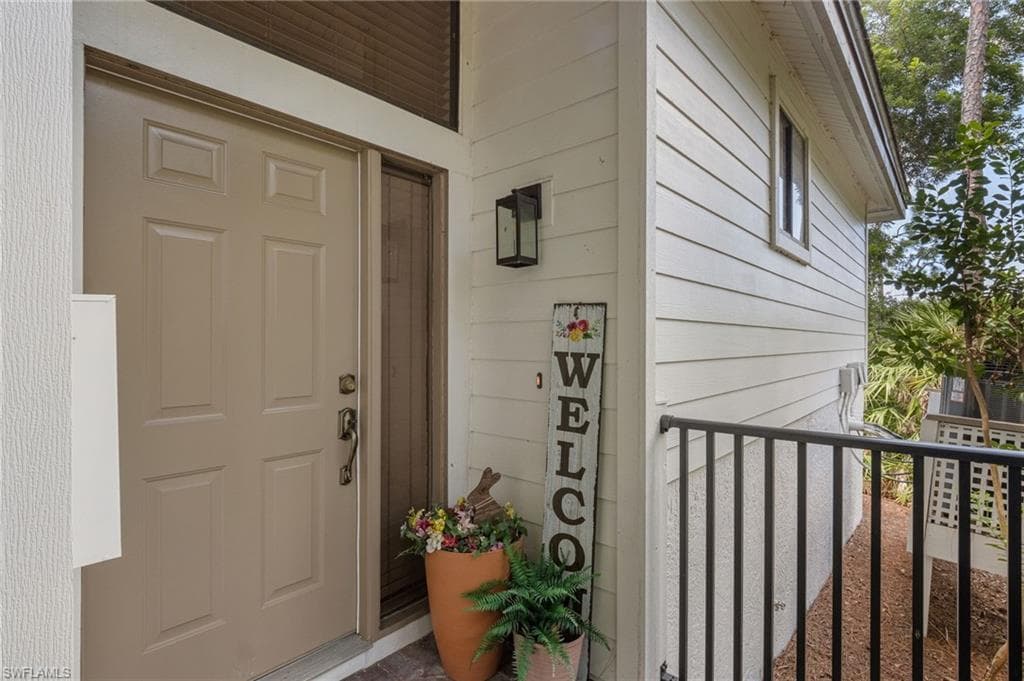 27100 Oakwood Lake Dr, Bonita Springs, photo 3