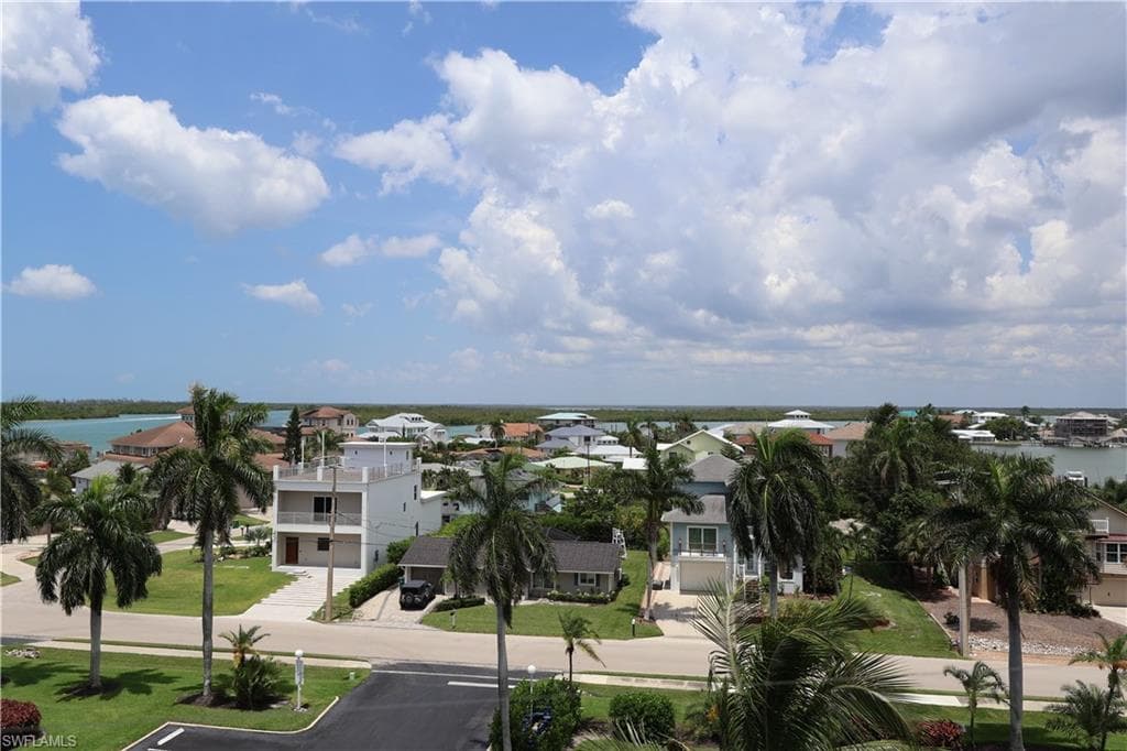 60 Pelican St #602, Naples, photo 2