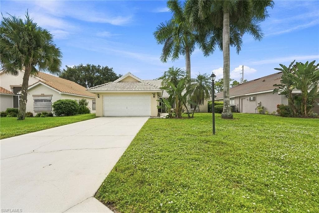 6022 Westbourgh Dr, Naples, photo 2