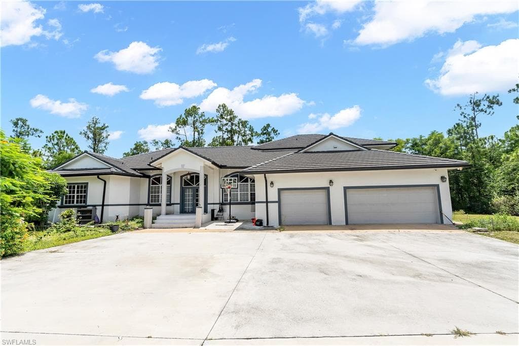 3420 72nd Ave, Naples