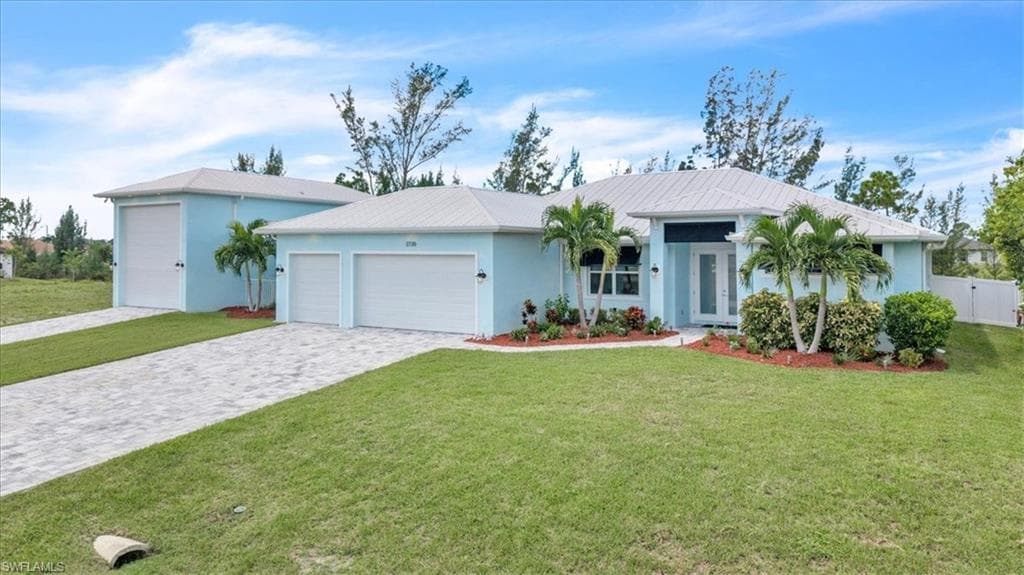 2720 22nd Ave, Cape Coral