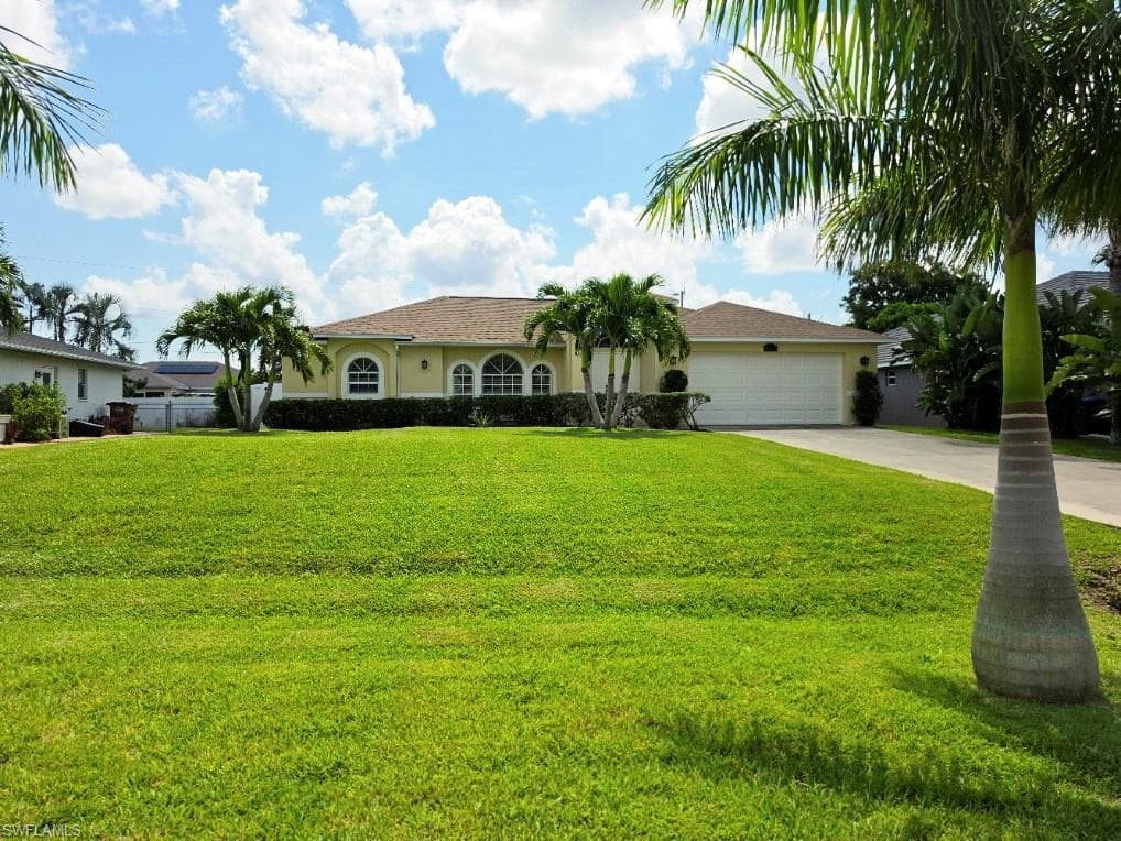 4137 10th Ave, Cape Coral