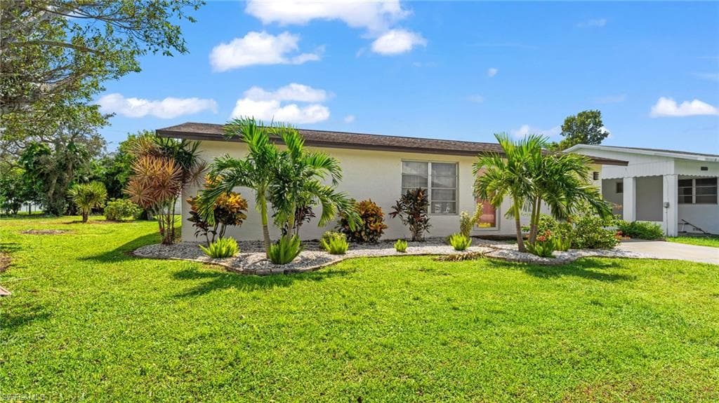 22 3rd St, Bonita Springs, photo 3