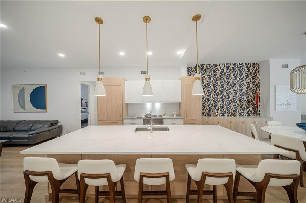 700 Bentwater Cir #103, Naples, photo 3