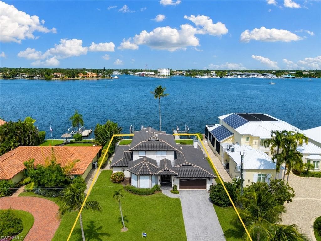 1535 Dolphin Ln, Naples, photo 2