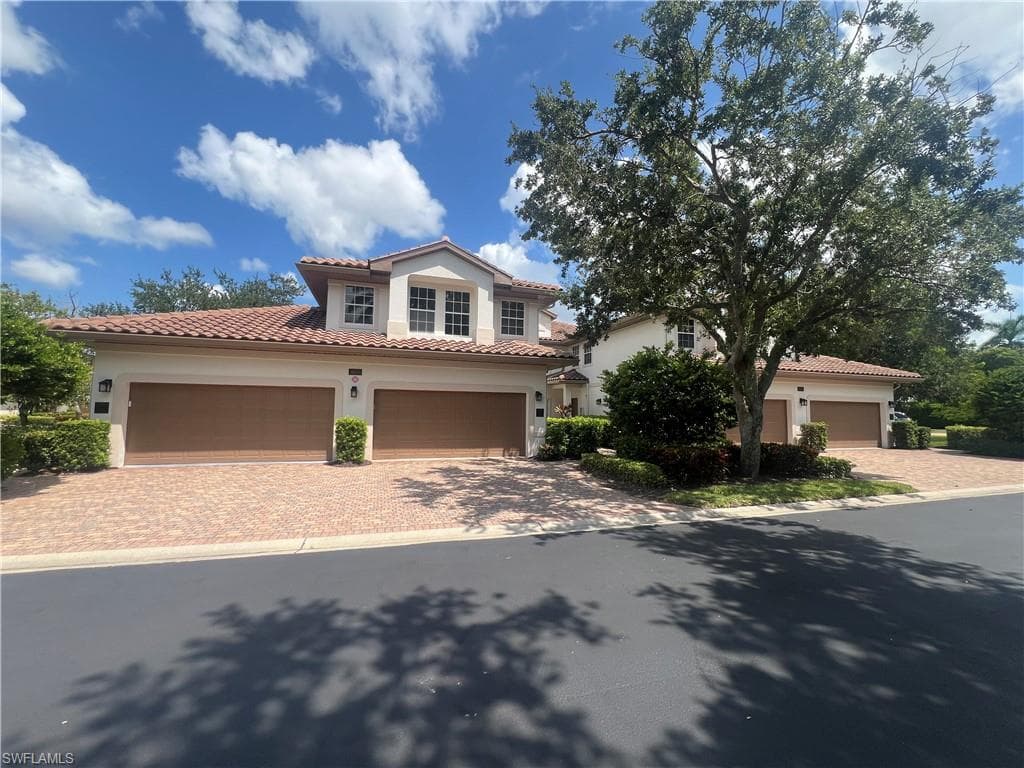 8184 Saratoga Dr #801, Naples, photo 2