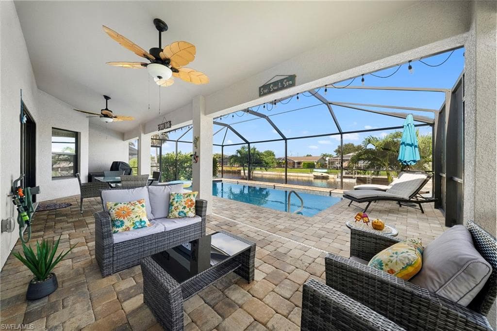 3716 11th Pl, Cape Coral, photo 3