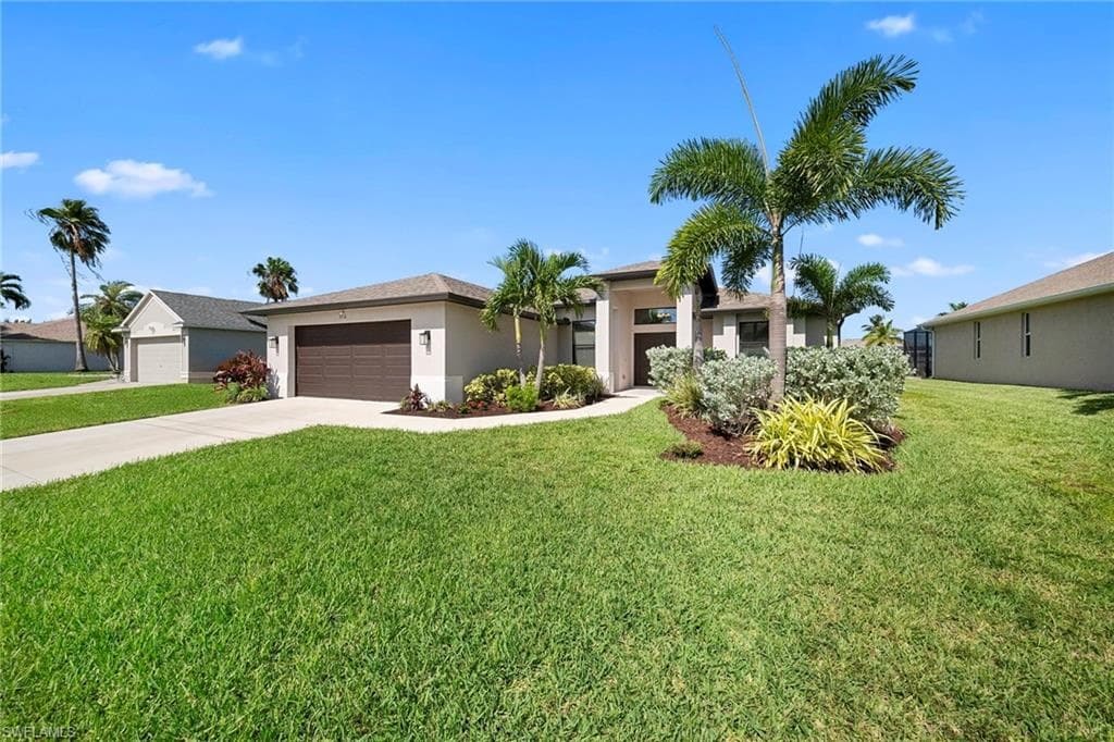 3716 11th Pl, Cape Coral