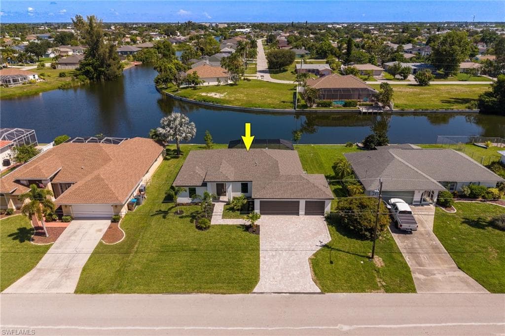 1807 2nd St, Cape Coral, photo 2