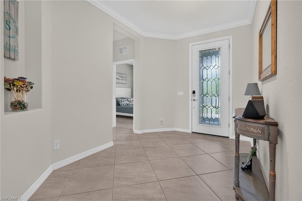 2178 Clementine St, Naples, photo 2