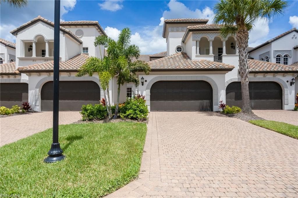3725 Montreux Ln #103, Naples, photo 2