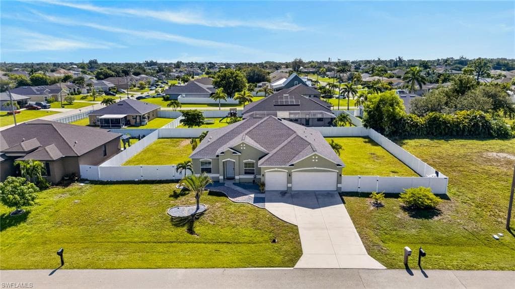 1623 19th Pl, Cape Coral