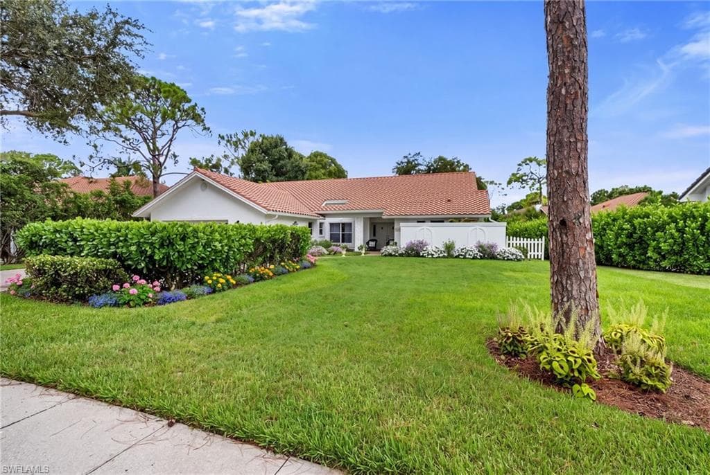 7558 Cordoba Cir, Naples