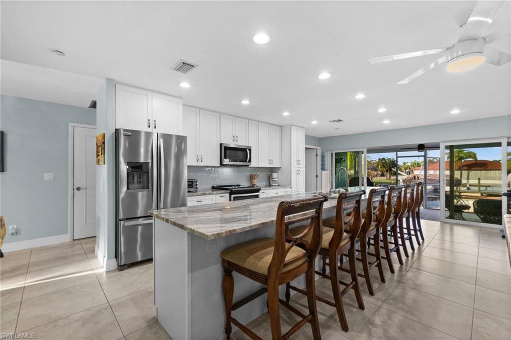 2498 Sapodilla Ln, St. James City, photo 2