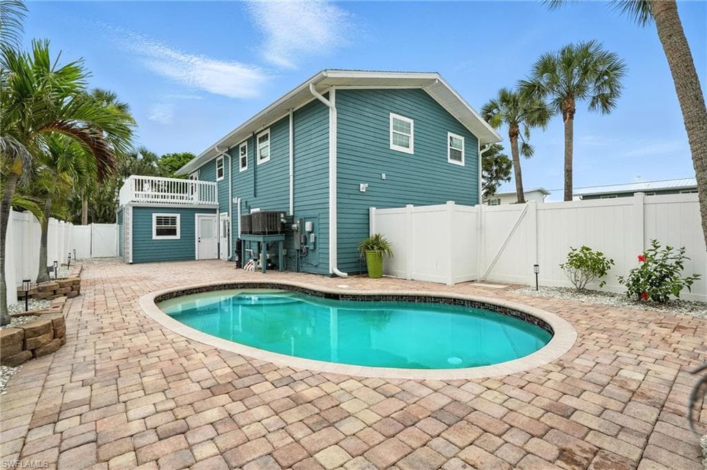 4880 Coquina Rd, Fort Myers Beach, photo 2