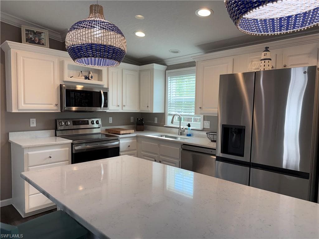 1626 Diamond Lake Cir, Naples, photo 2
