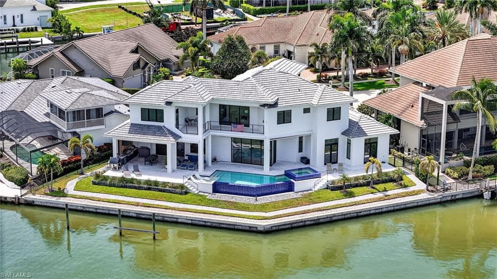 1890 Cascade Ct, Marco Island, photo 3