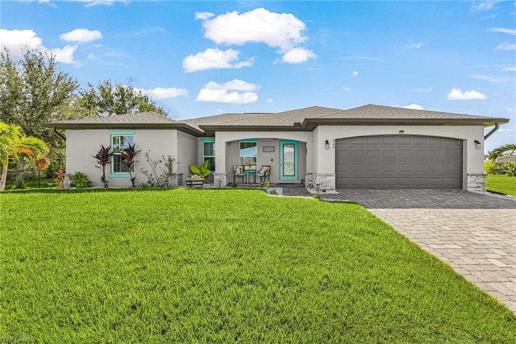 609 18th Ave, Cape Coral