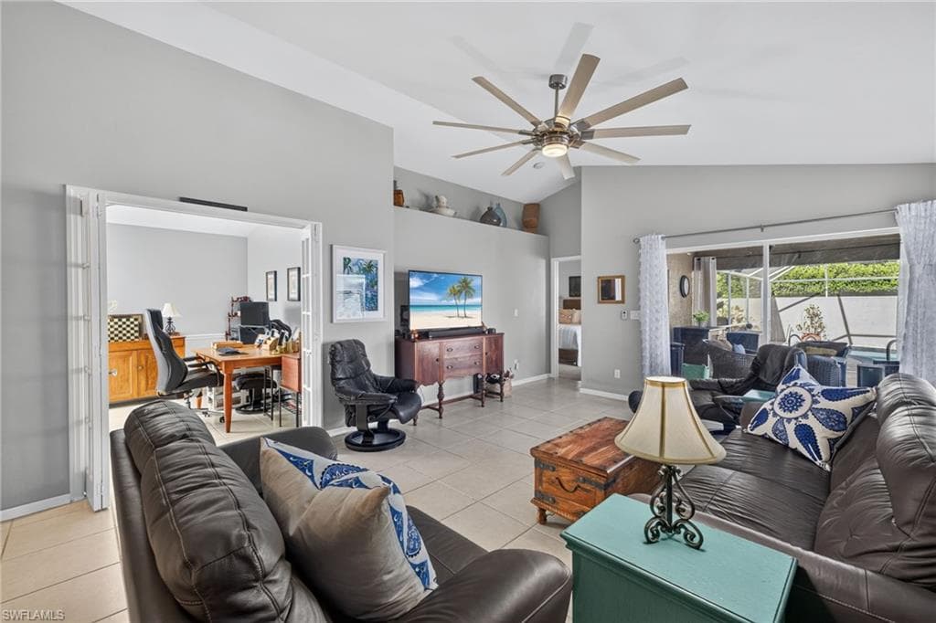11071 Linnet Ln, Naples, photo 2