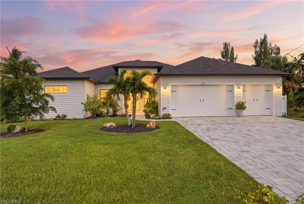 1826 17th Ave, Cape Coral