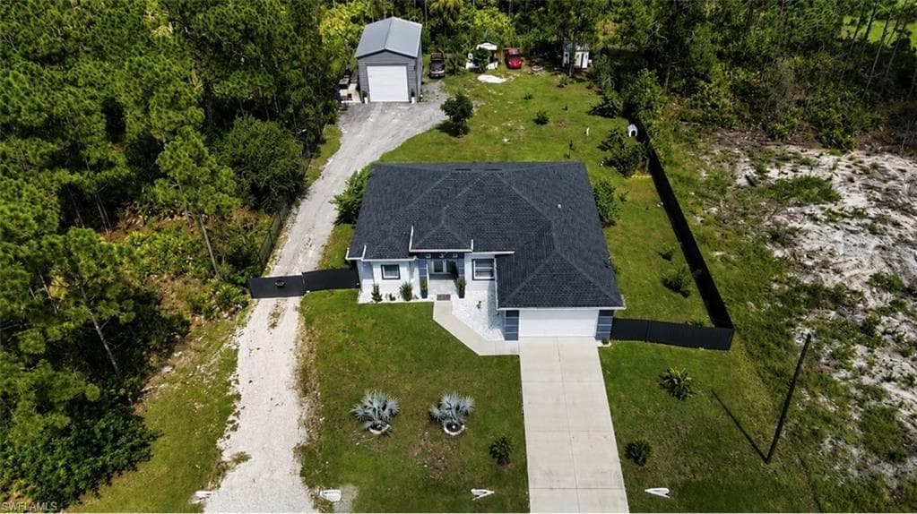 918 Dixie Ave, Lehigh Acres