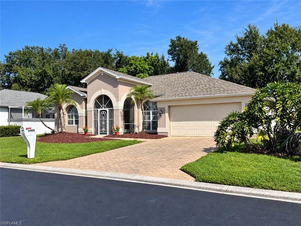 14820 Lake Olive Dr, Fort Myers, photo 2