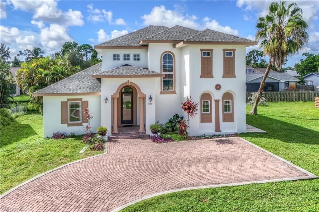 8088 Pennsylvania Blvd, Fort Myers, photo 2