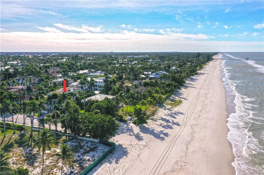 40 5th Ave, Naples