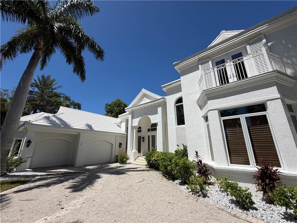 2402 Wulfert Rd, Sanibel
