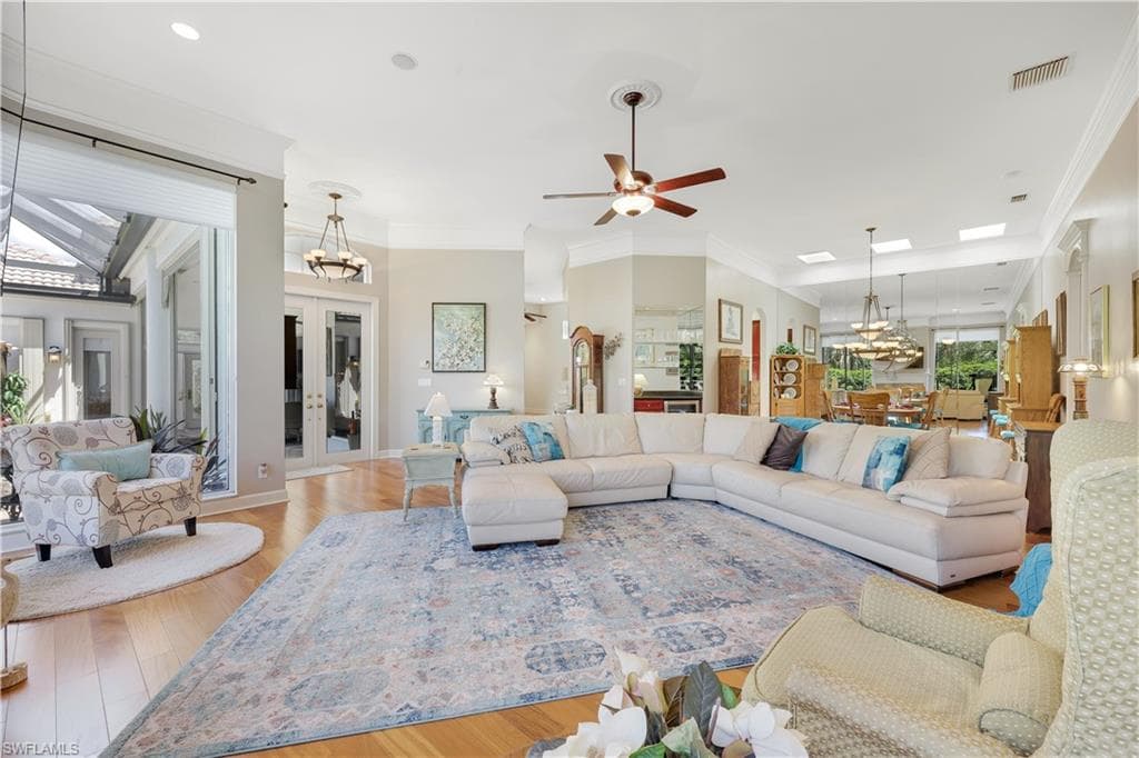27500 Riverbank Dr, Bonita Springs, photo 2