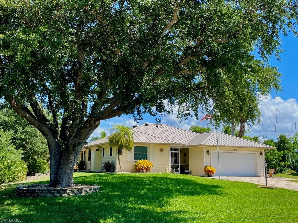 4472 Lake Heather Cir, St. James City, photo 2
